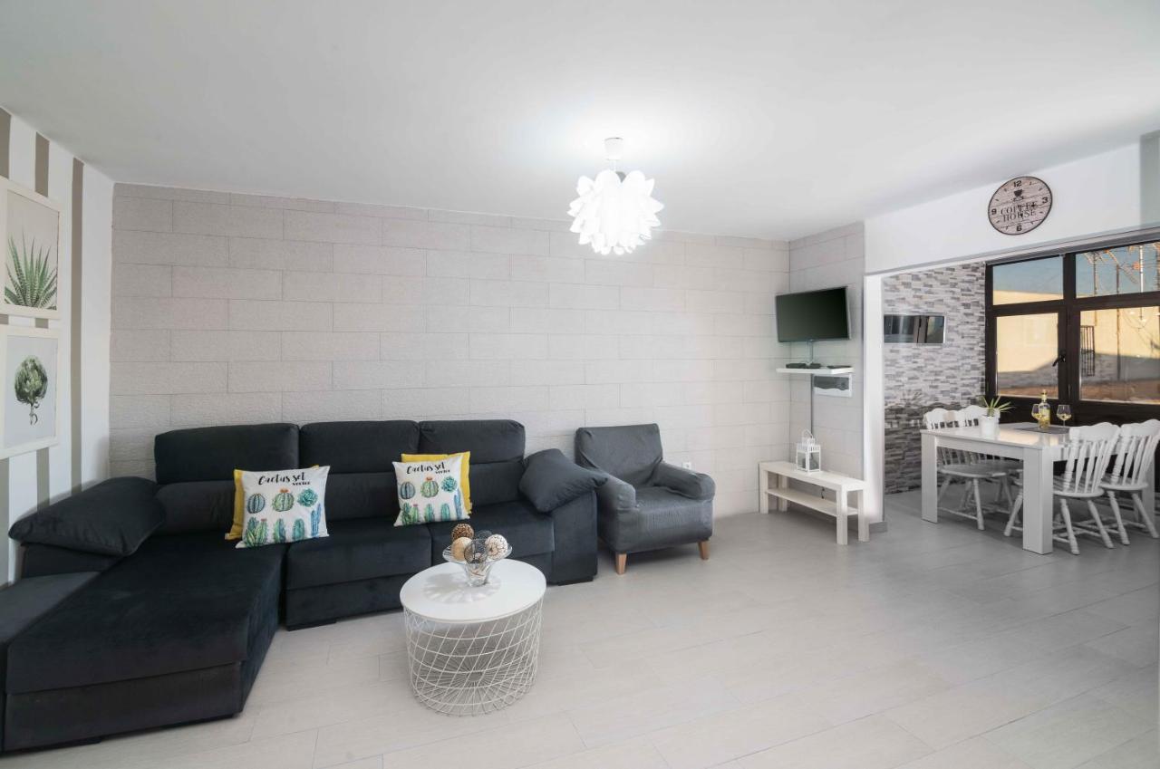 شقة Casa Nina تياس المظهر الخارجي الصورة